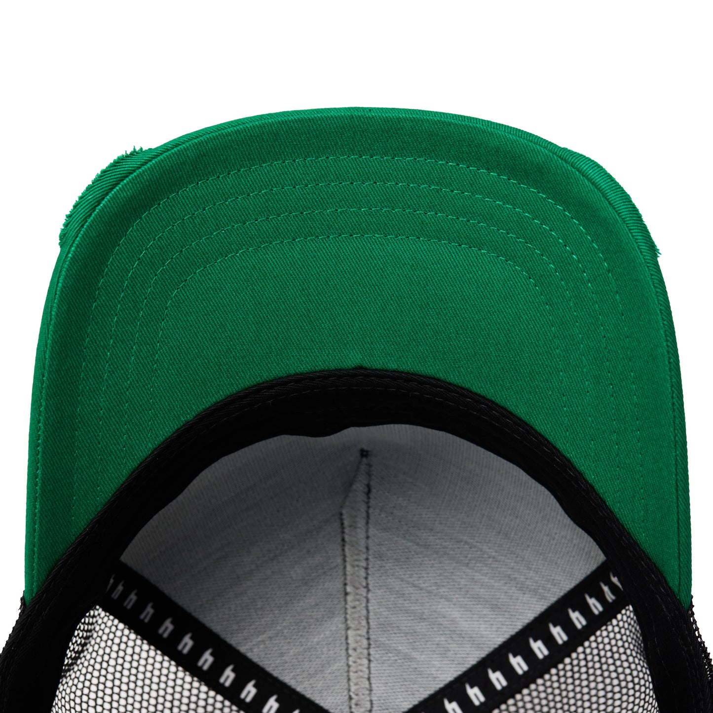 CONTRAST PEAK CAP BLACK GREEN