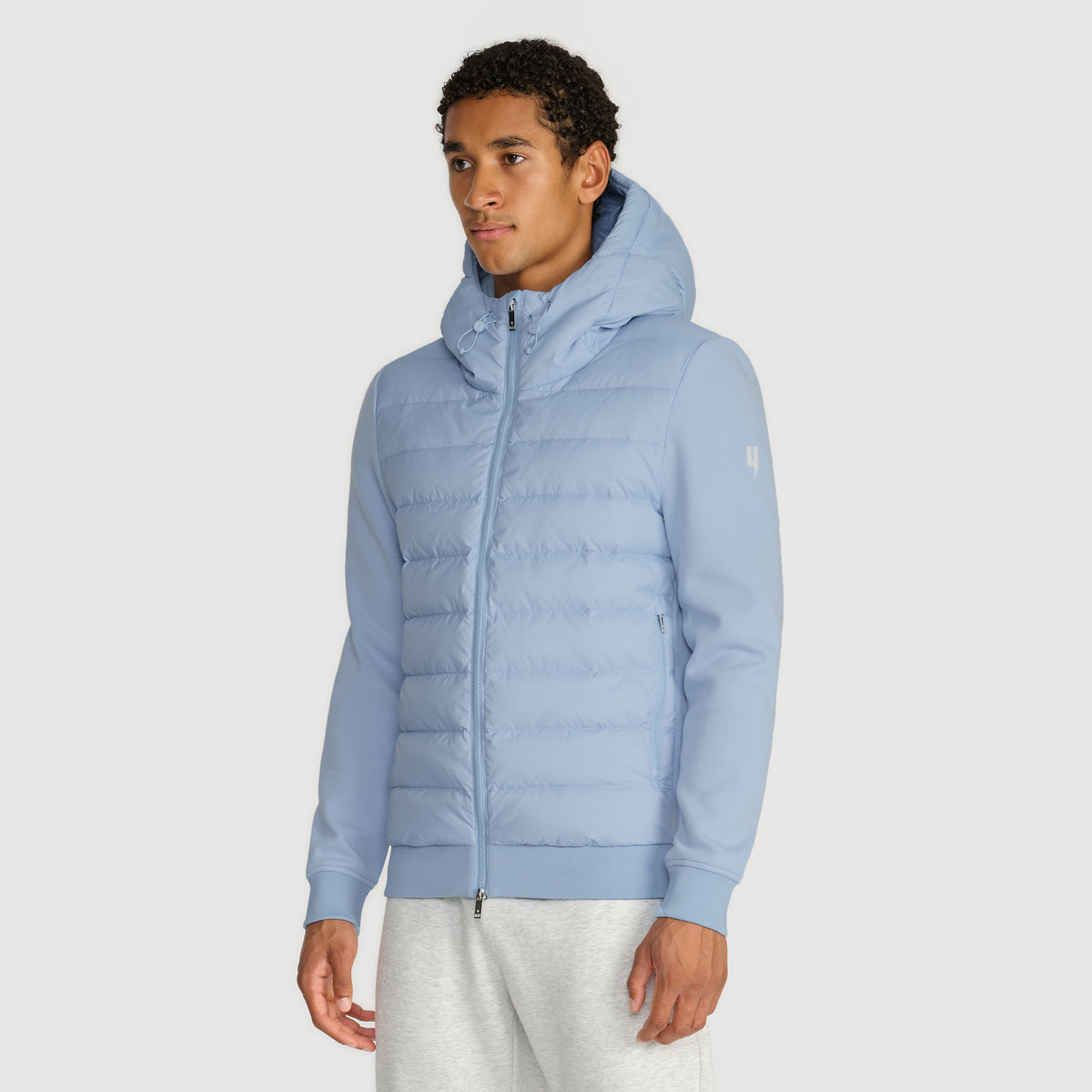 VESTE MATELASSÉE À PANNEAUX BLEU BÉBÉ