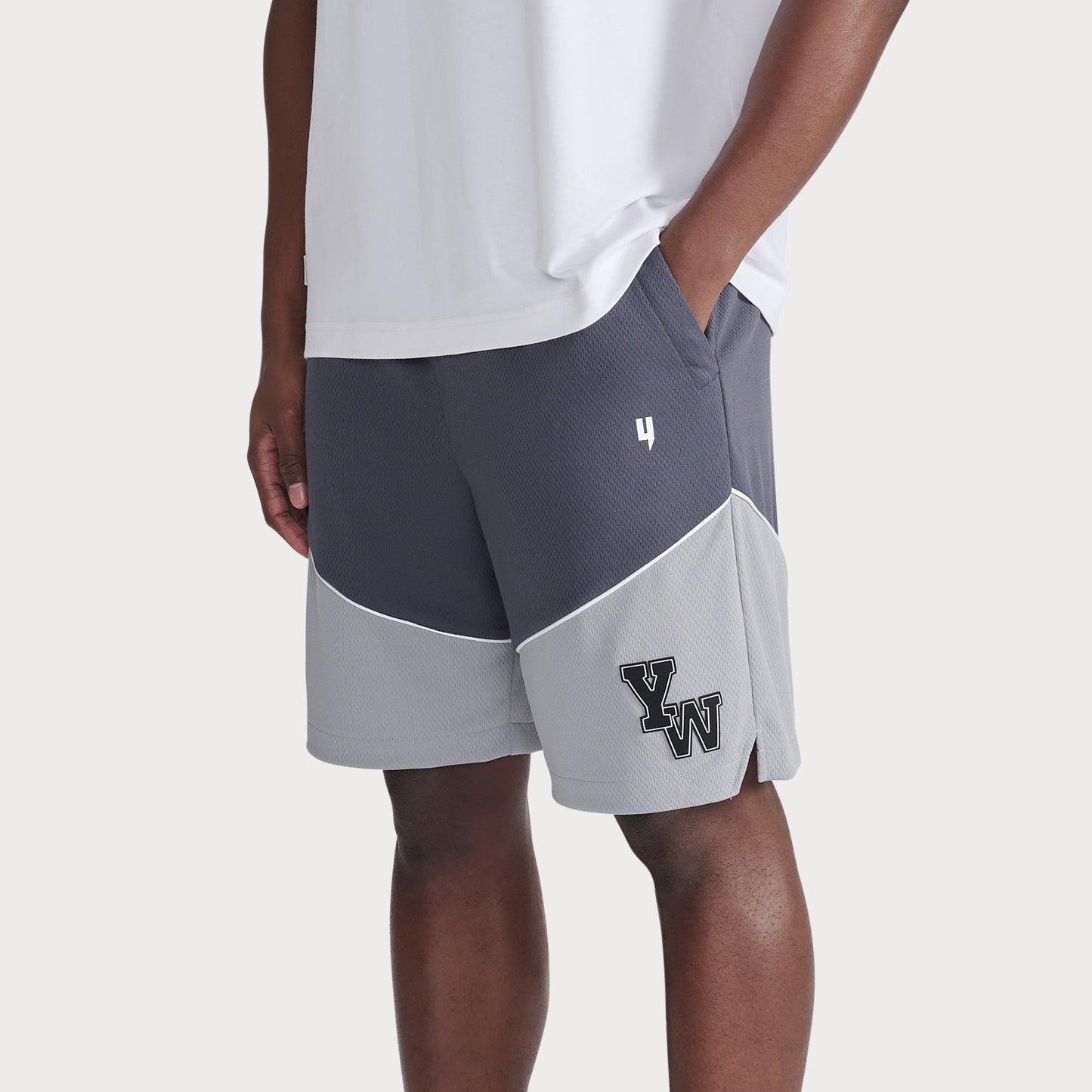 BASKETBALL SHORTS GREY
