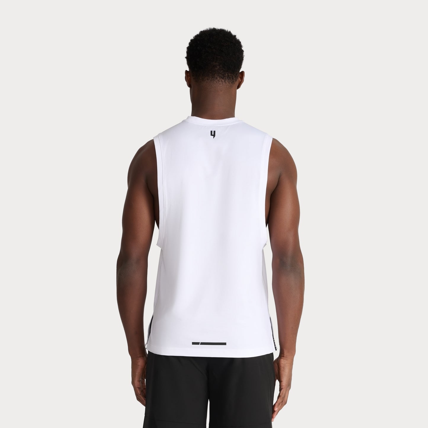 PERFORMANCE VEST WHITE