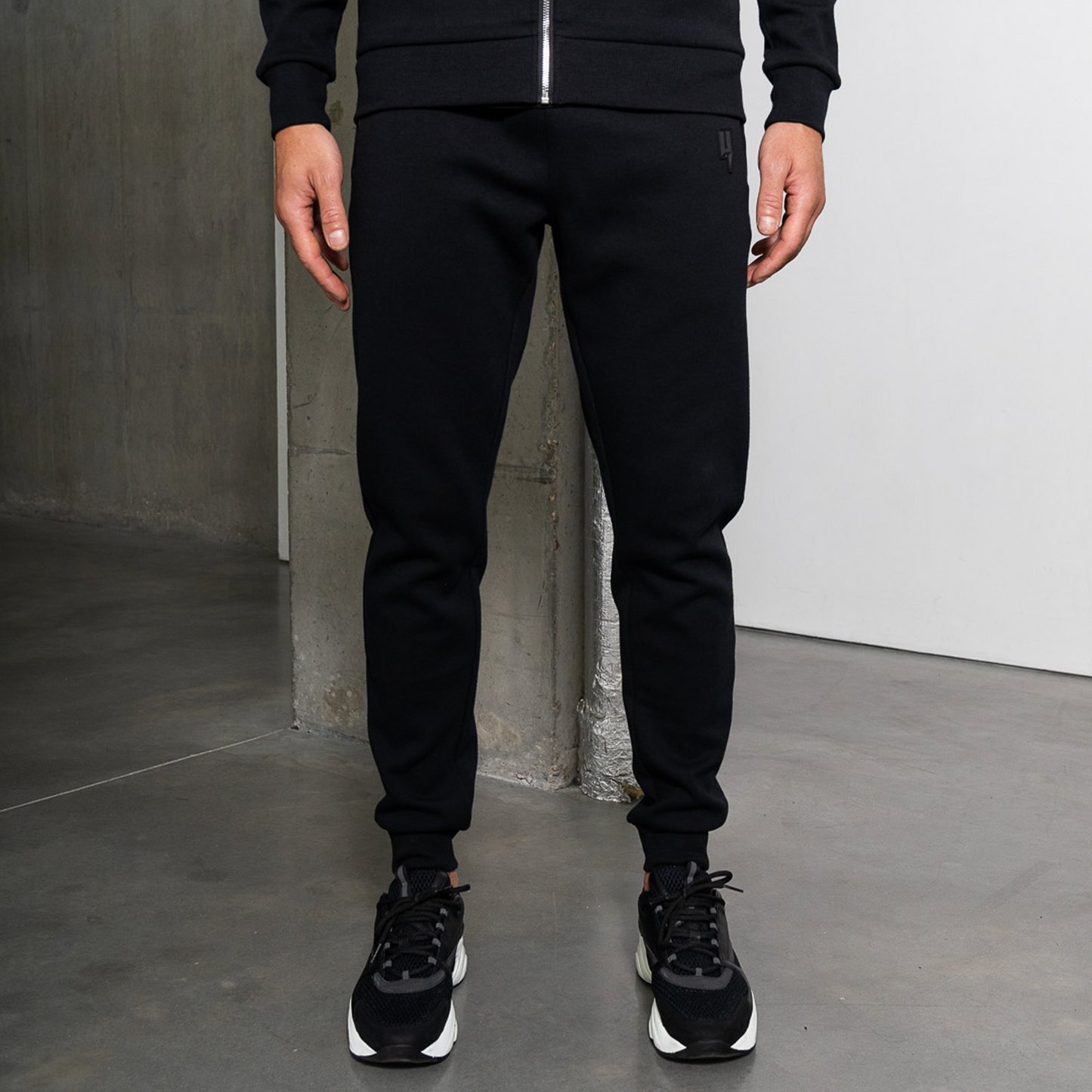 BLACK MIXED CONTRAST JOGGERS