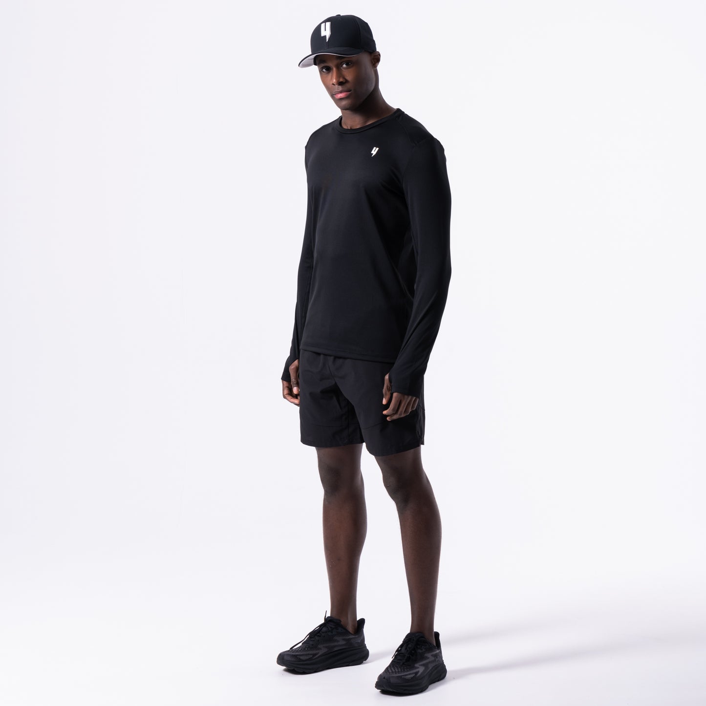 PERFORMANCE LONG SLEEVE TEE BLACK